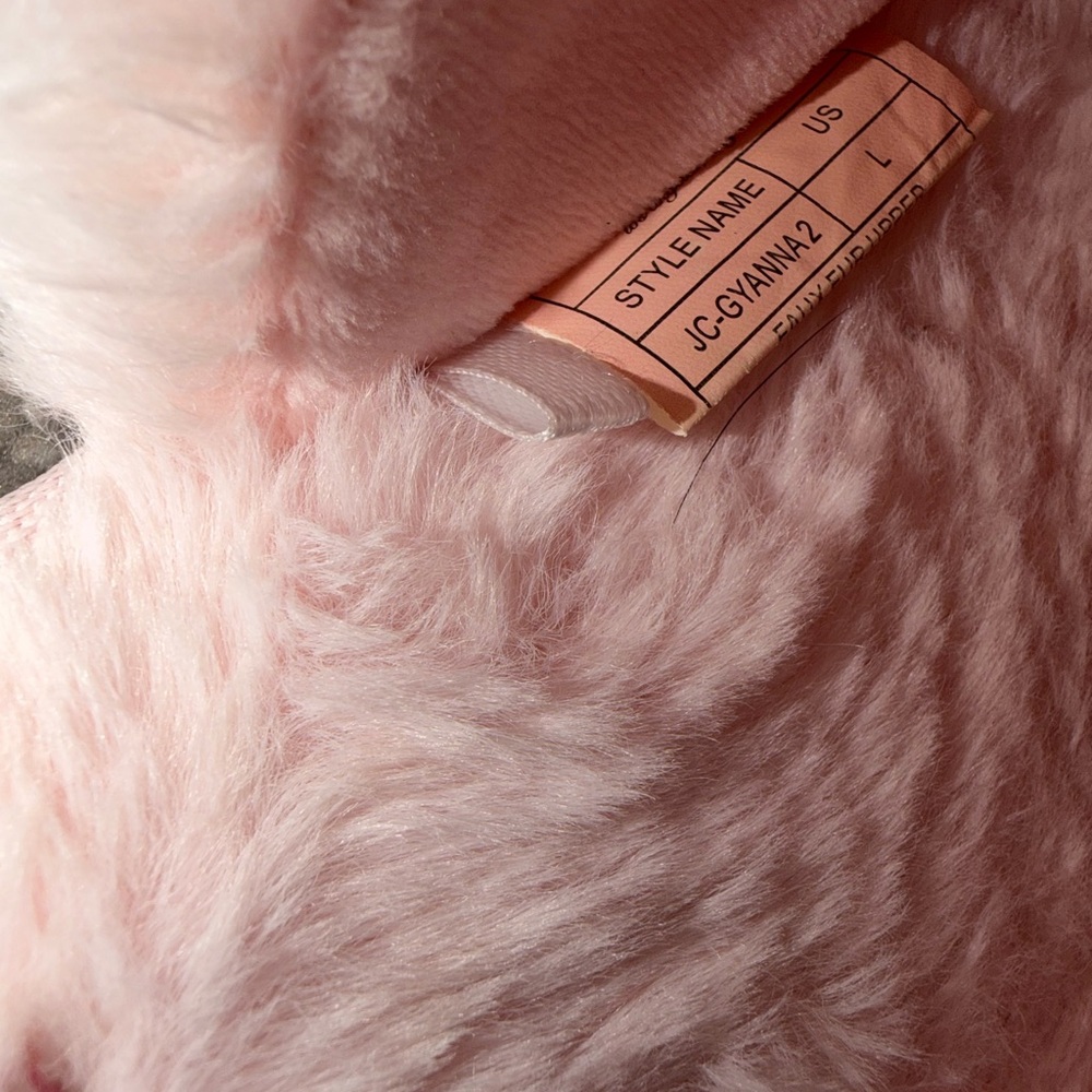 Juicy Couture GYANNA 2 Rhinestone Logo Faux Fur Pink Slide Slippers - Picture 7 of 7
